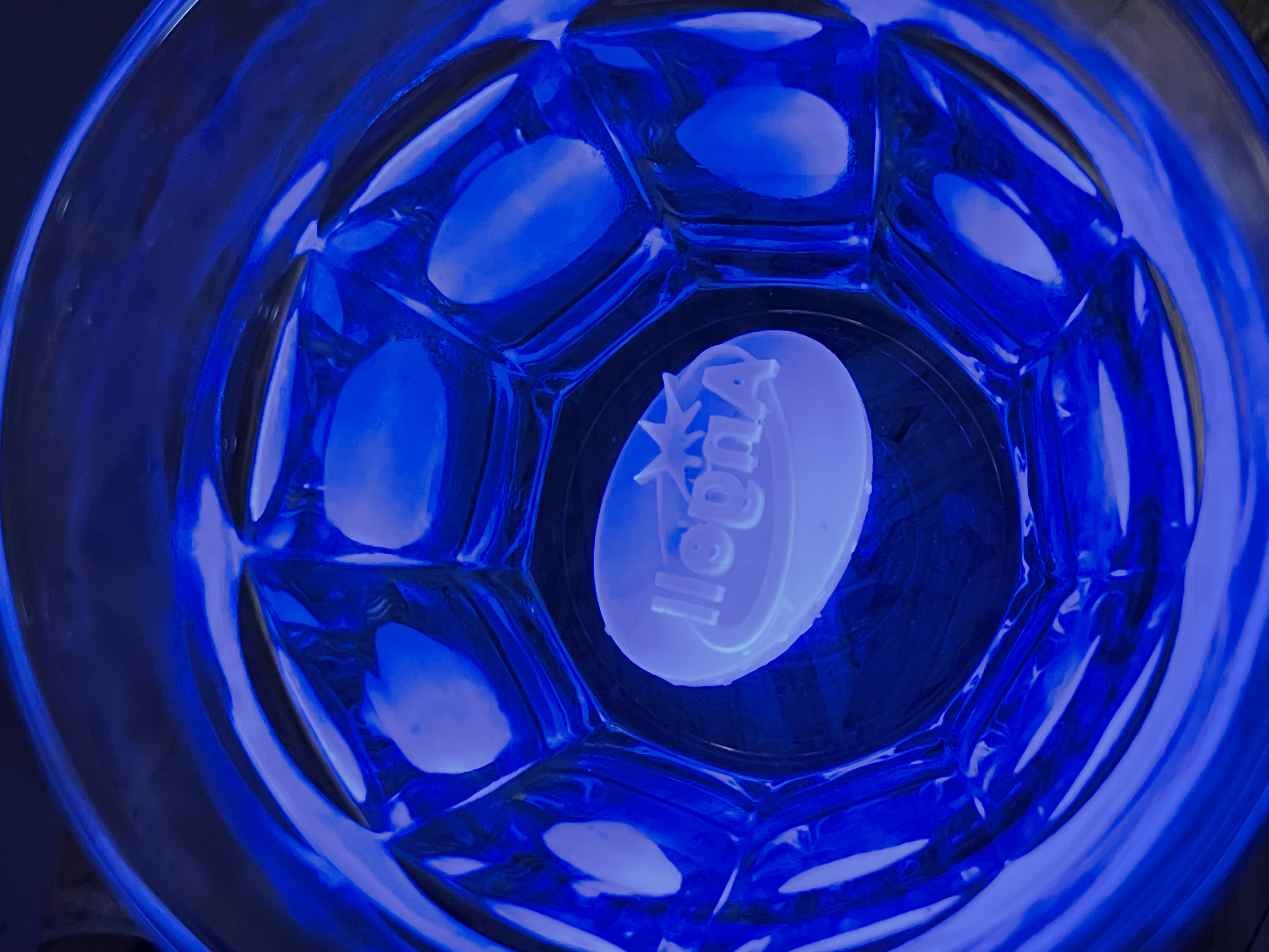 a cutlery set hanger hanged in a person hand